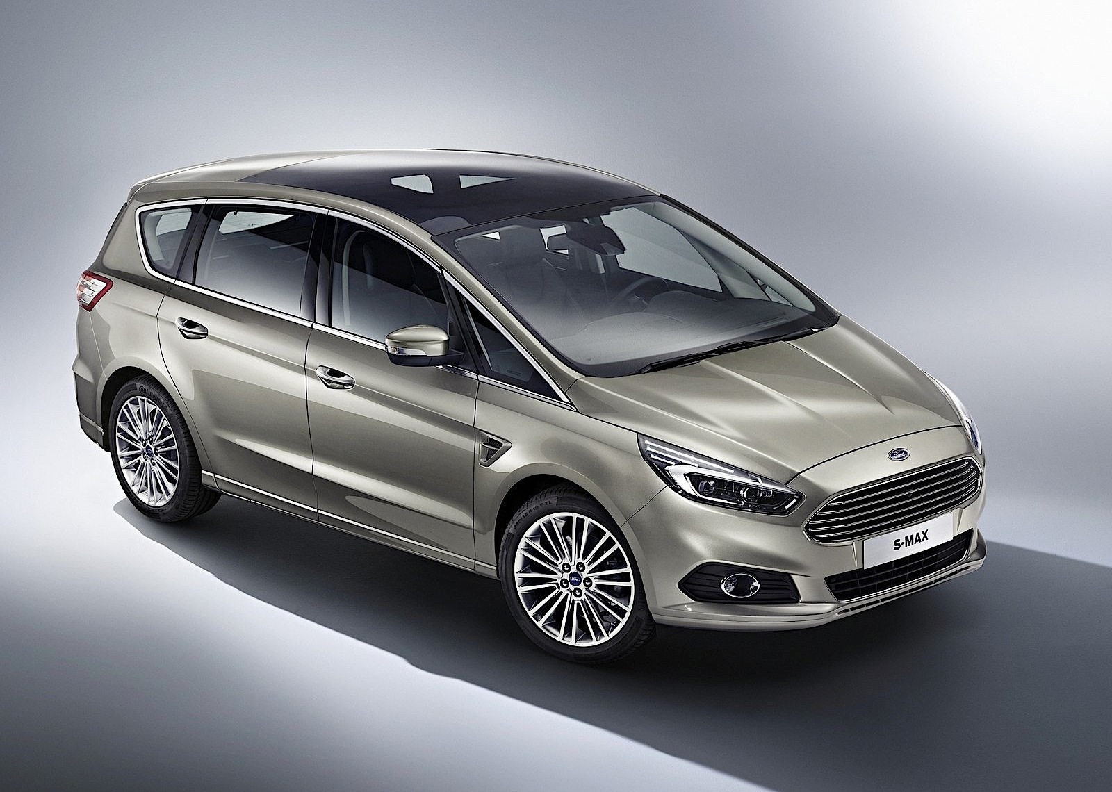 Ford S-Max photo 2