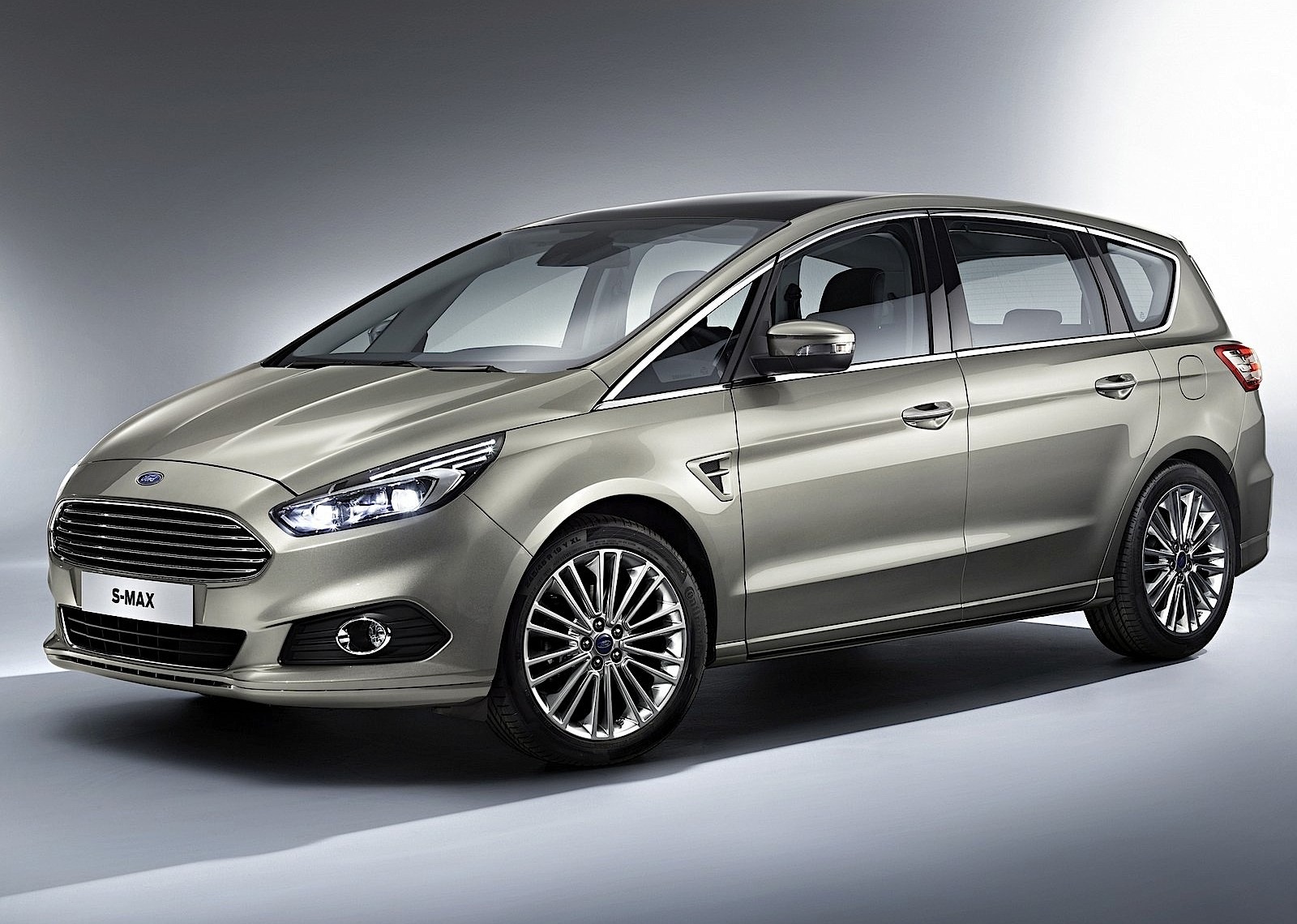 Ford S-Max photo 4