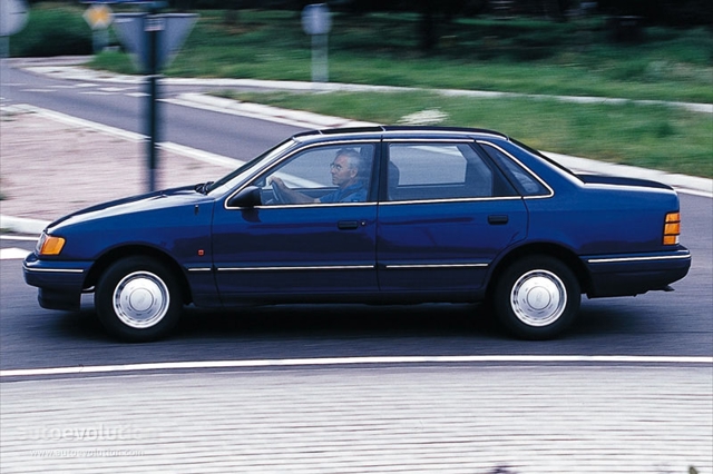 Ford Scorpio Sedan foto 3