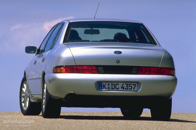 Ford Scorpio Sedan photo 7
