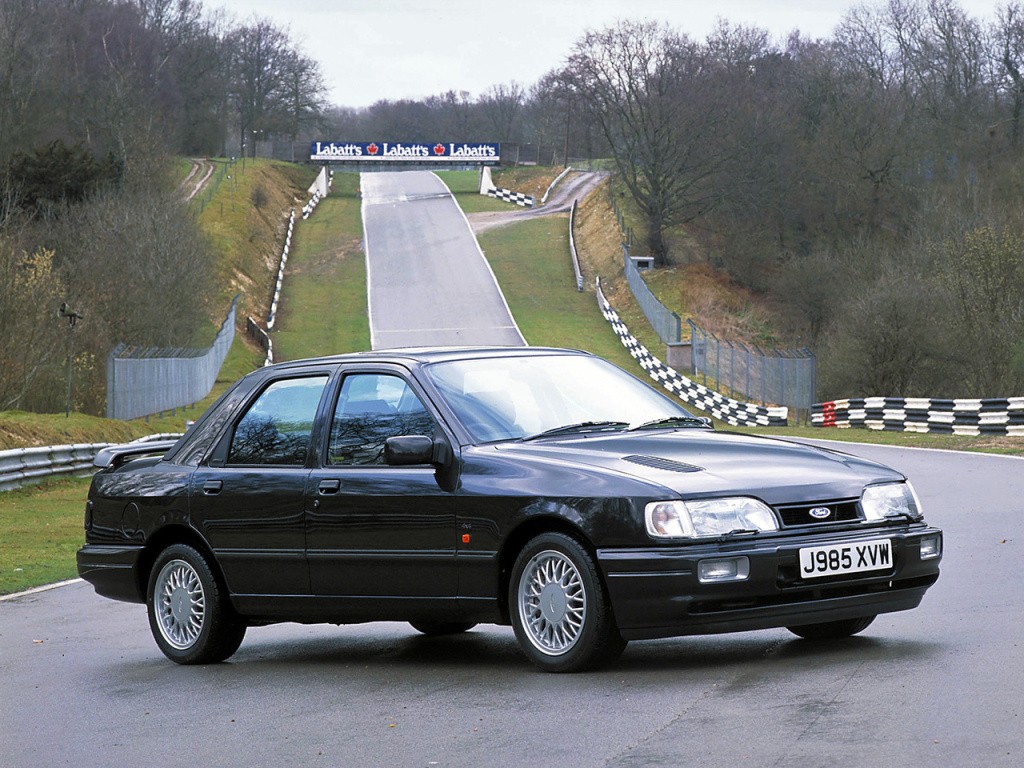 Ford Sierra Sedan photo 5