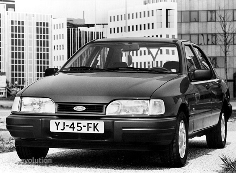Ford Sierra Sedan photo 2
