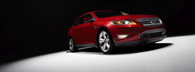 Ford Taurus Sho photo 17