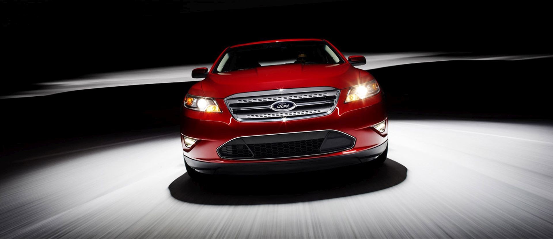 Ford Taurus Sho photo 18