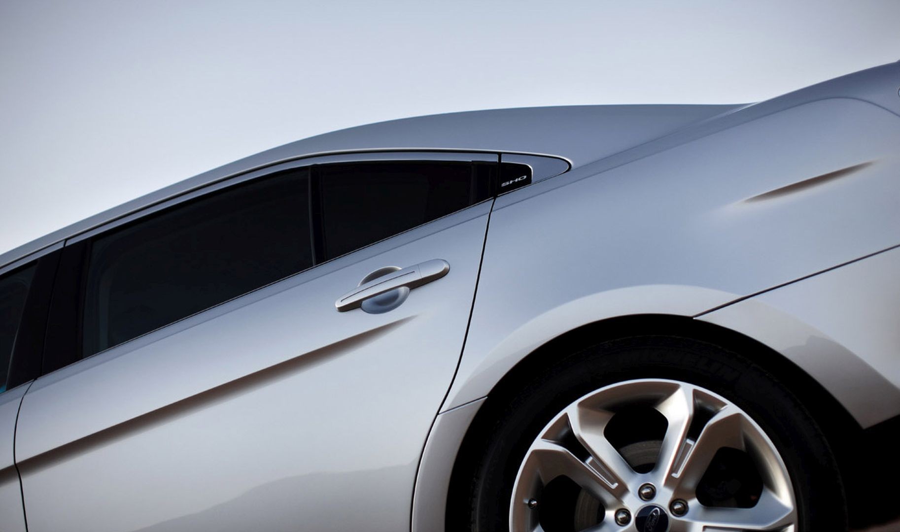 Ford Taurus Sho photo 51