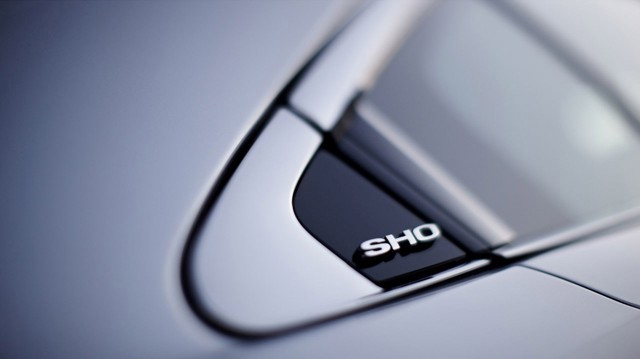 Ford Taurus Sho photo 52