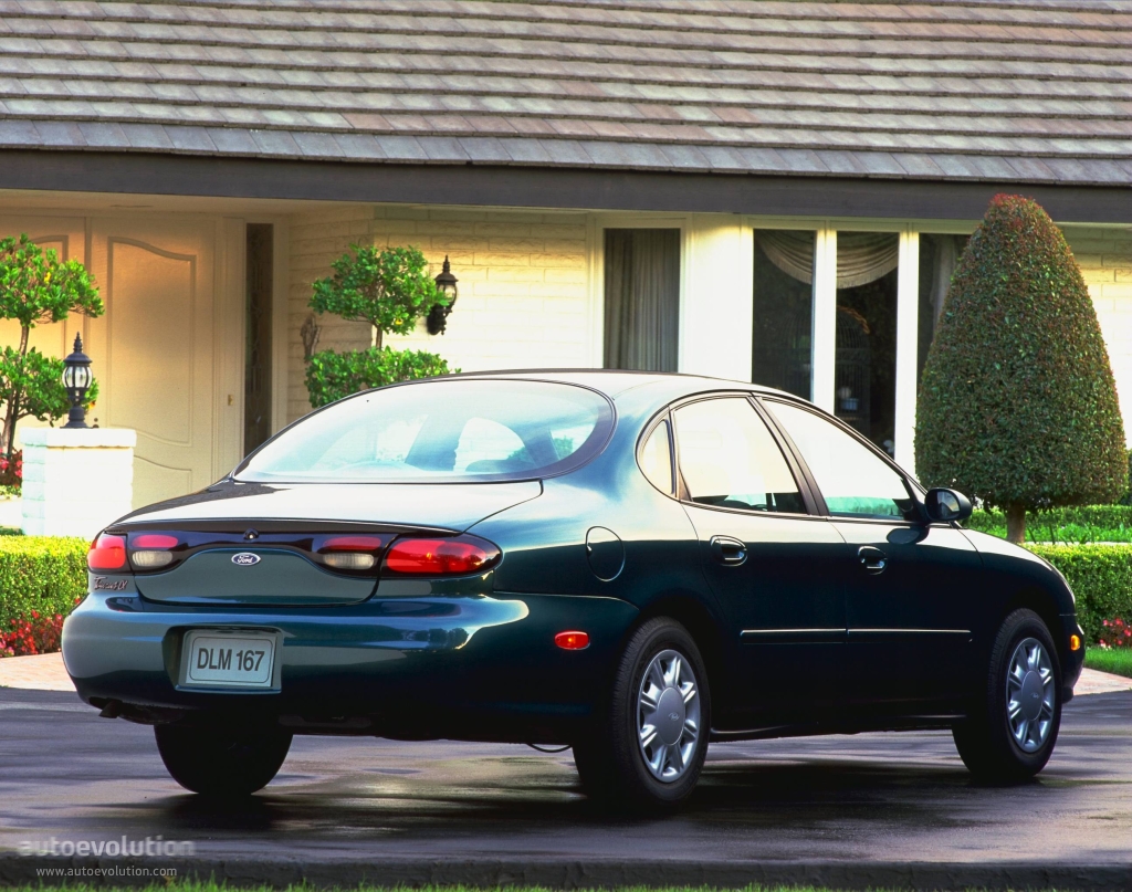Ford Taurus photo 5