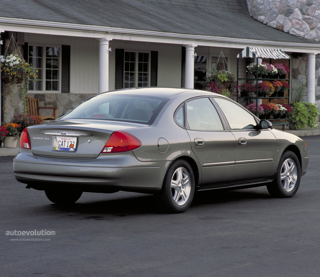 Ford Taurus photo 5