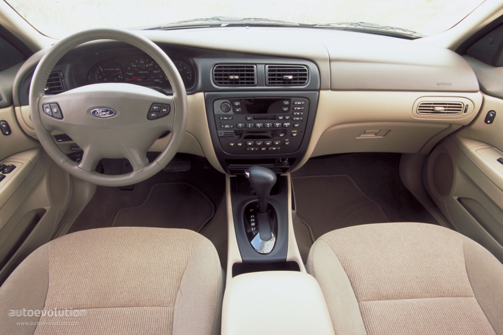 Ford Taurus photo 20