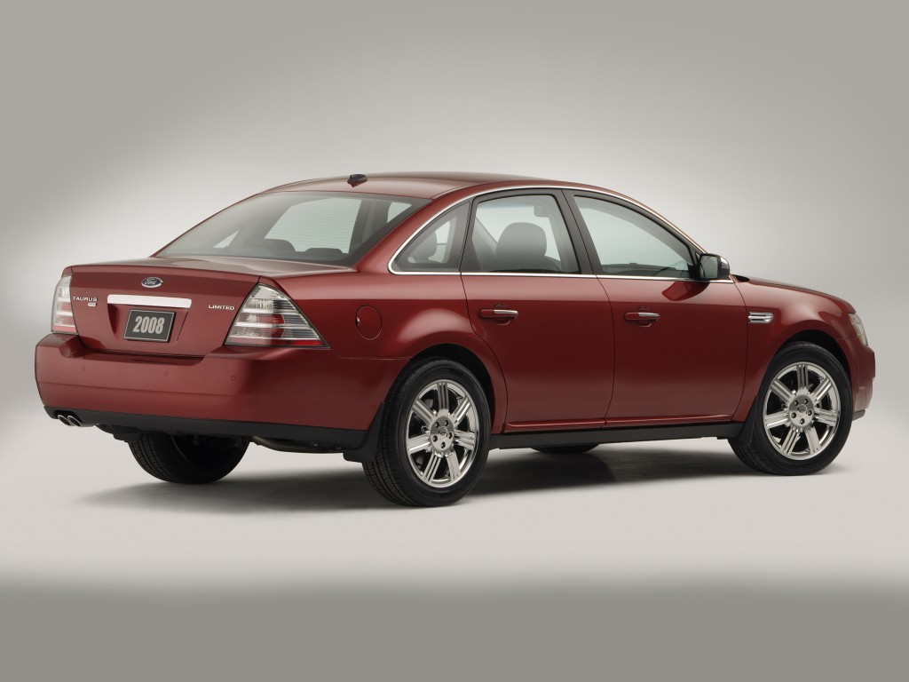 Ford Taurus photo 16