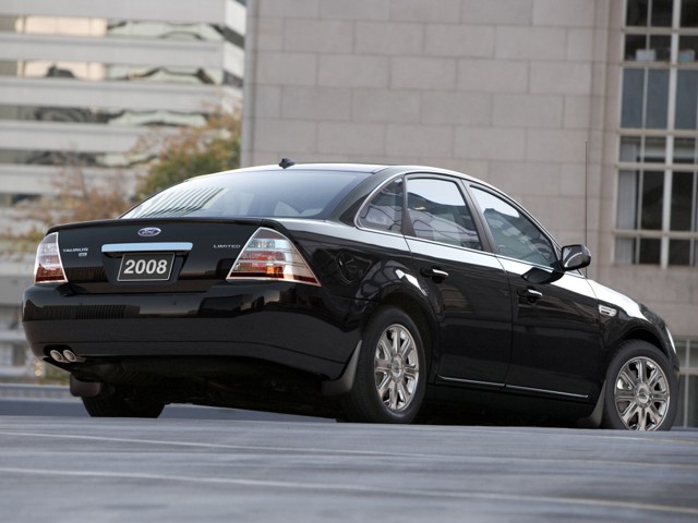 Ford Taurus photo 21