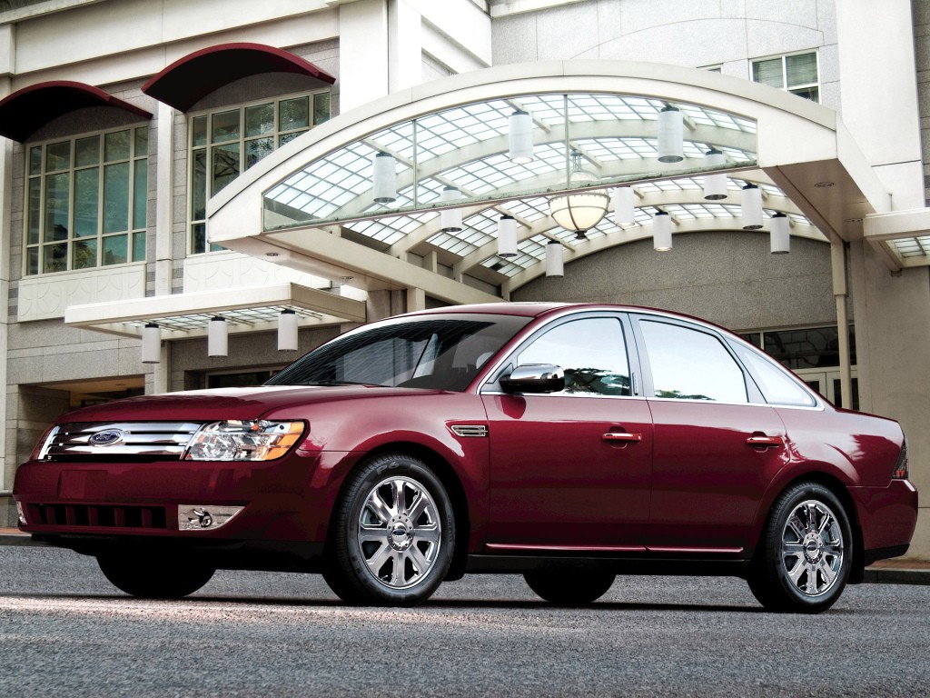 Ford Taurus photo 22