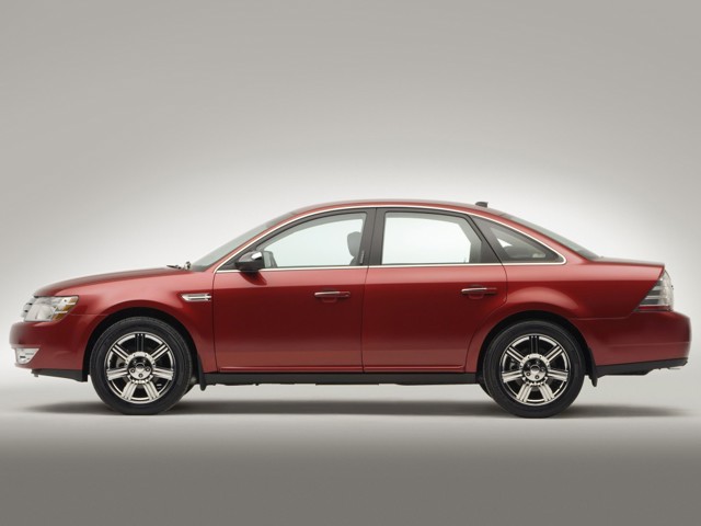 Ford Taurus photo 23