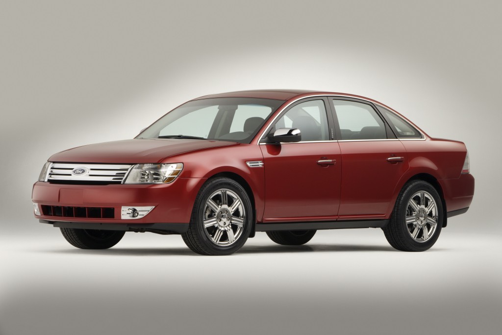 Ford Taurus photo 24
