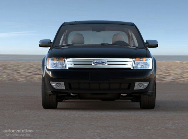 Ford Taurus photo 9