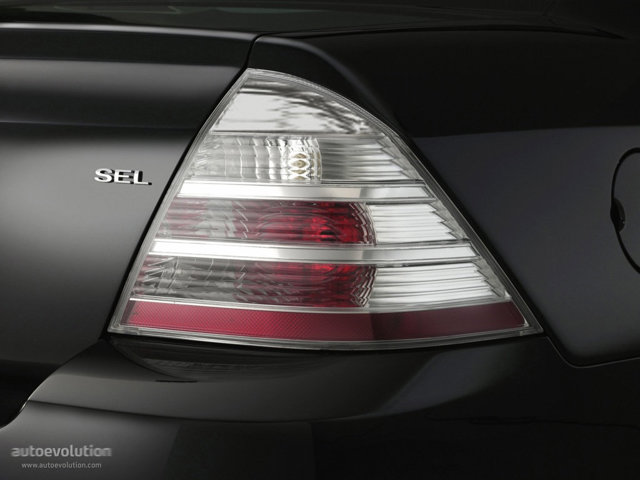 Ford Taurus photo 7