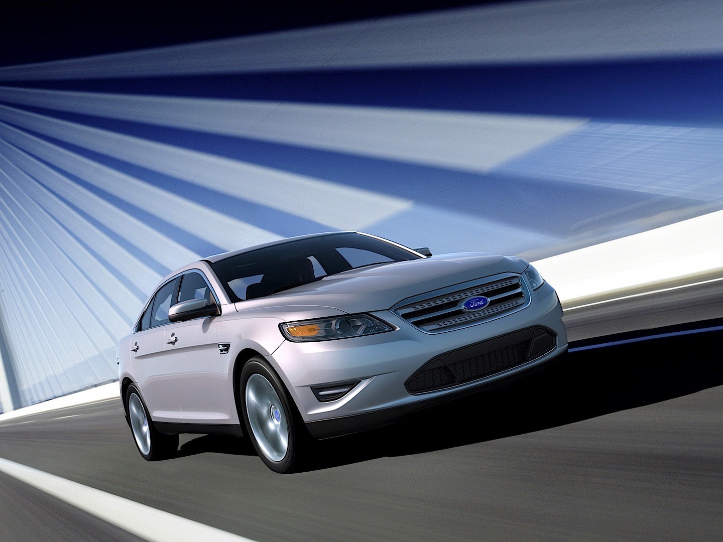 Ford Taurus photo 17