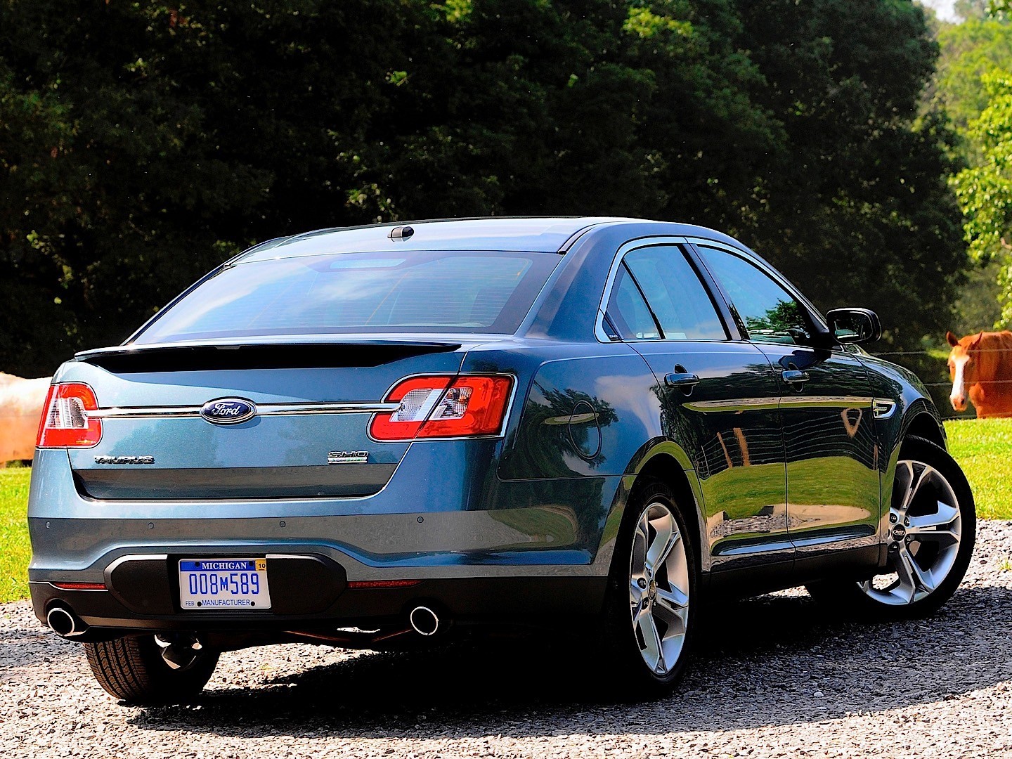 Ford Taurus photo 22