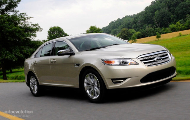 Ford Taurus photo 1