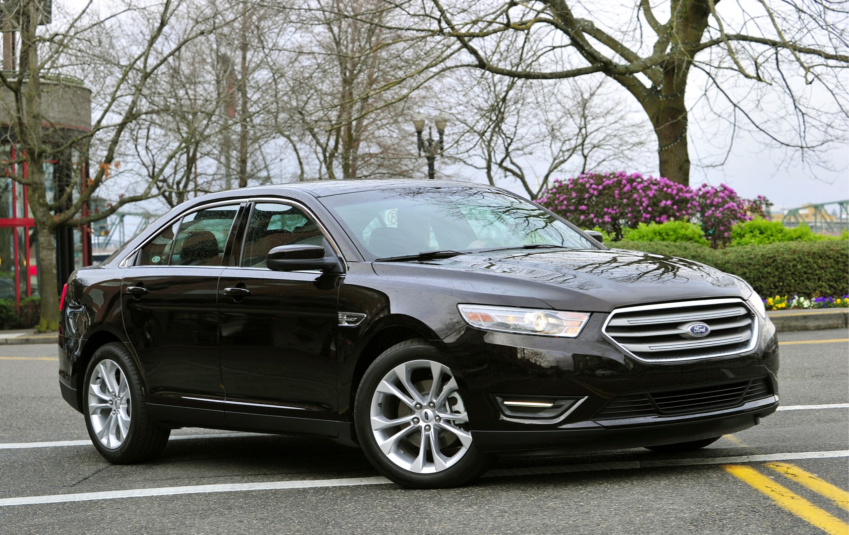 Ford Taurus photo 6