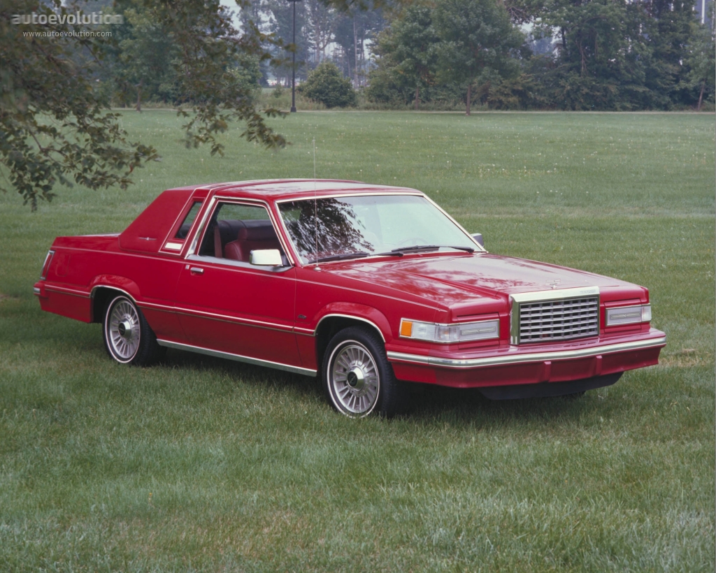 Ford Thunderbird photo 4