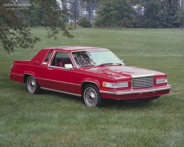 Ford Thunderbird photo 4