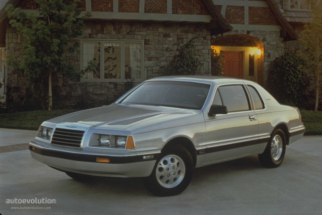 Ford Thunderbird foto 3