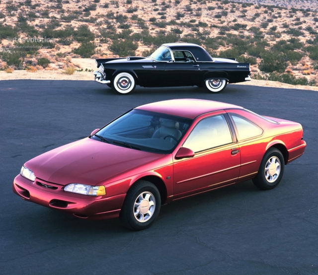 Ford Thunderbird photo 7