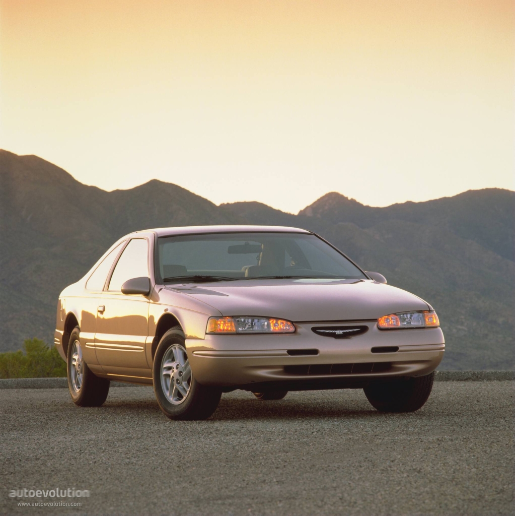 Ford Thunderbird photo 8