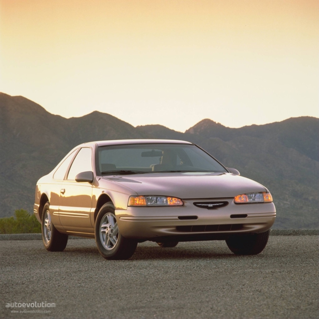 Ford Thunderbird photo 8