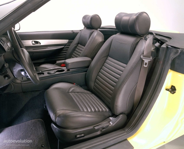 Ford Thunderbird photo 10
