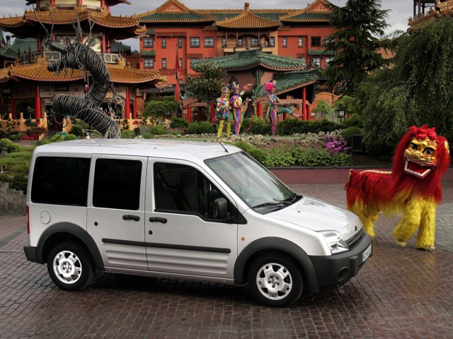 Ford Tourneo photo 9