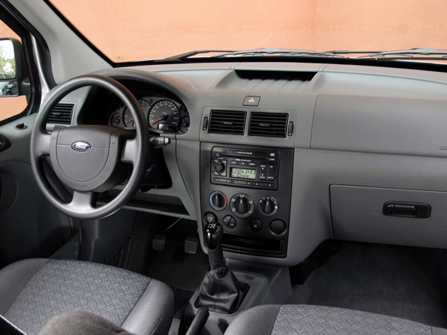 Ford Tourneo photo 20