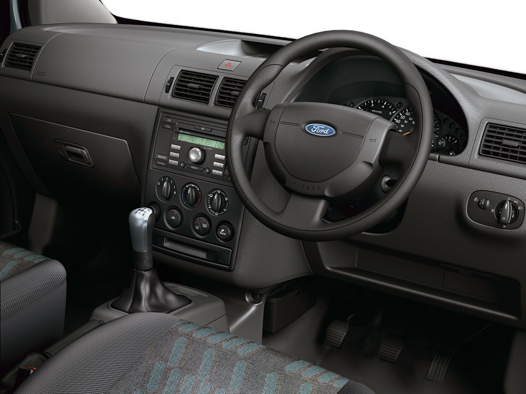 Ford Tourneo photo 21