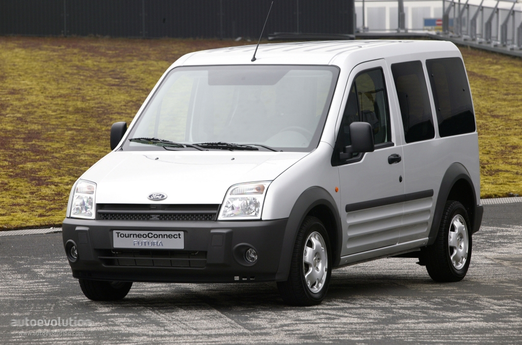 FORD Tourneo