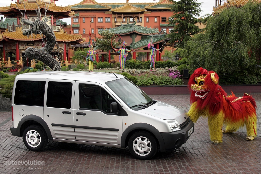 Ford Tourneo photo 2