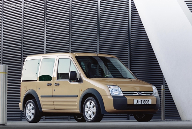 Ford Tourneo photo 2
