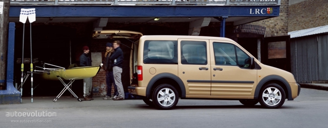 Ford Tourneo photo 3