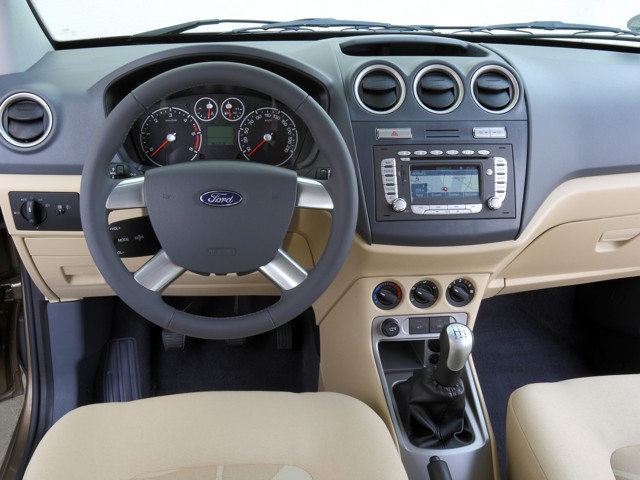 Ford Tourneo foto 6
