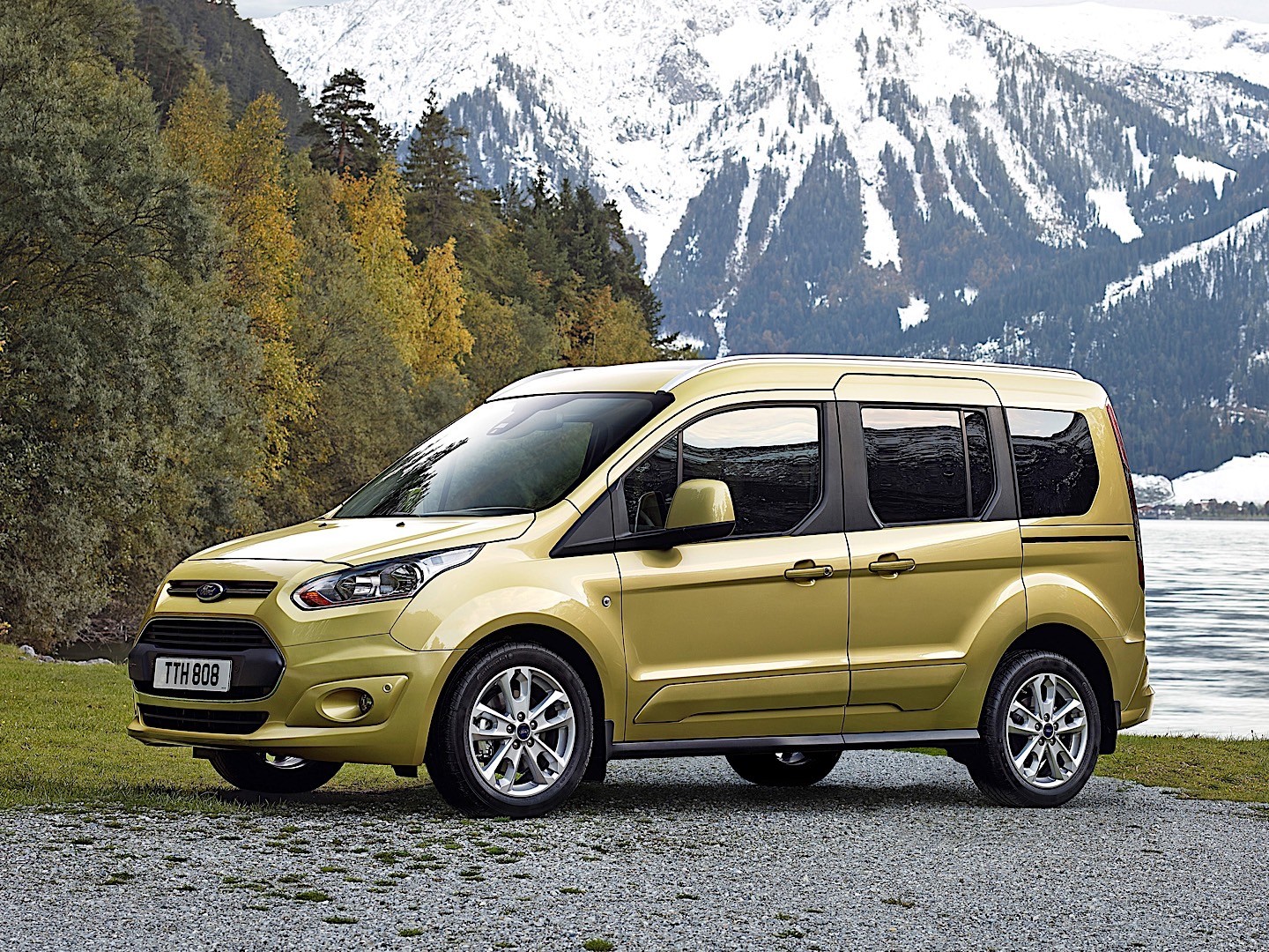 Ford Tourneo photo 10