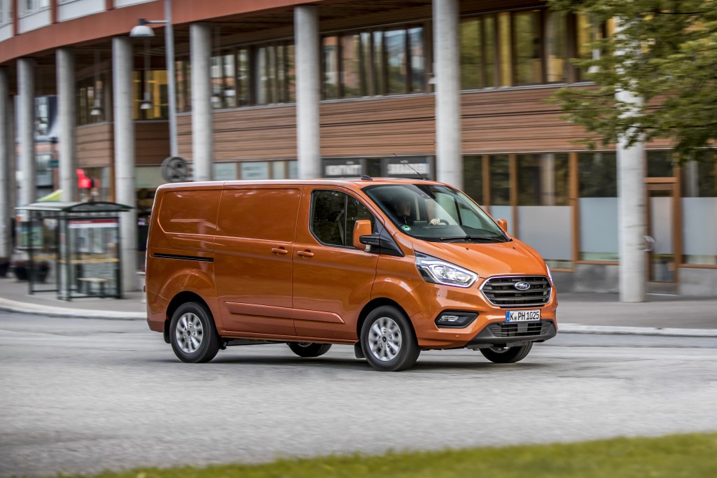Ford Tourneo photo 8