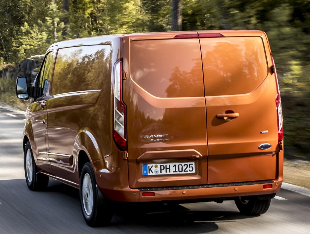 Ford Tourneo photo 2