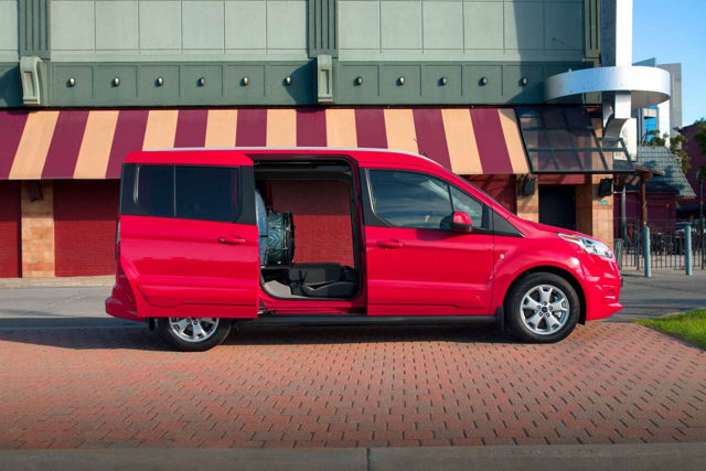 Ford Tourneo foto 2
