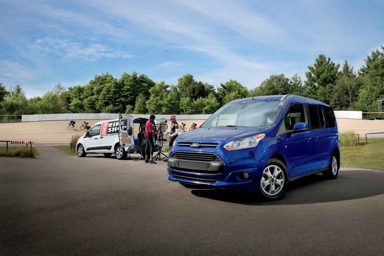 Ford Tourneo photo 8