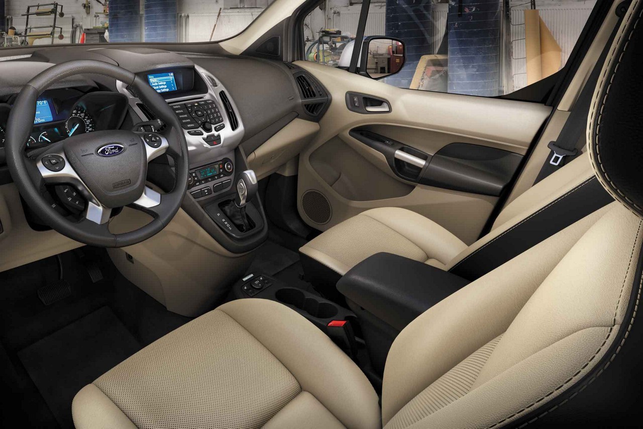 Ford Tourneo photo 25