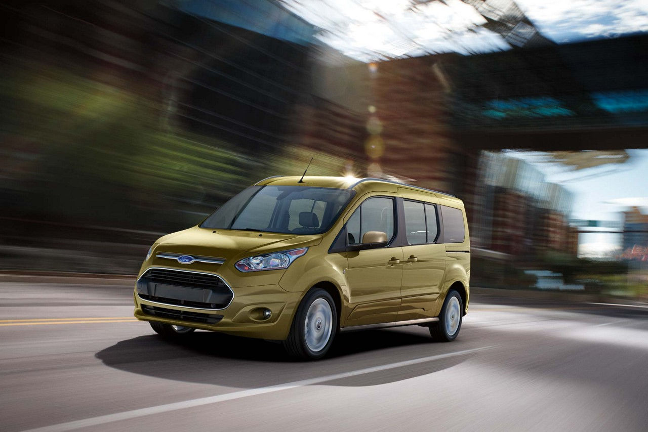 FORD Tourneo
