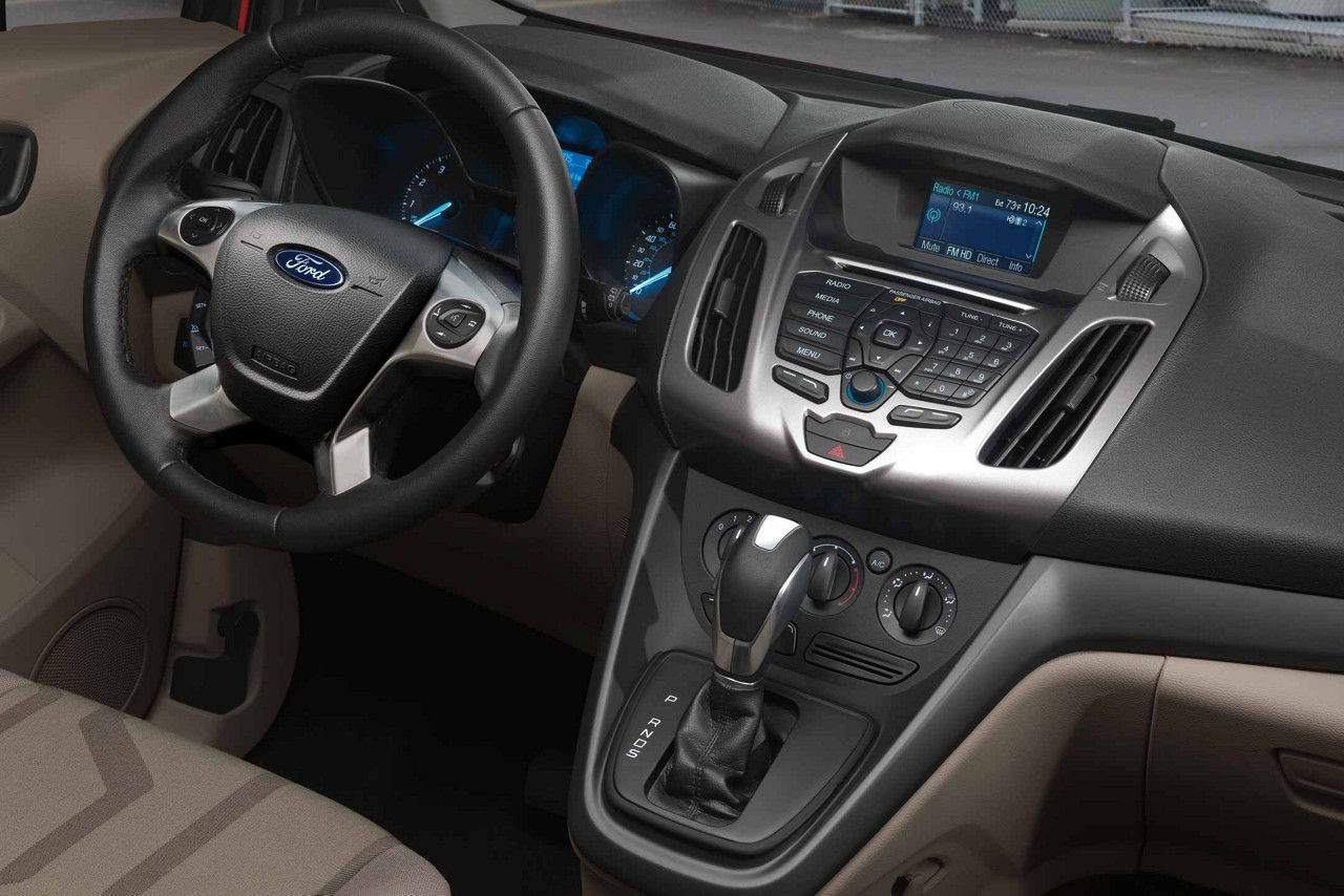 Ford Tourneo photo 23