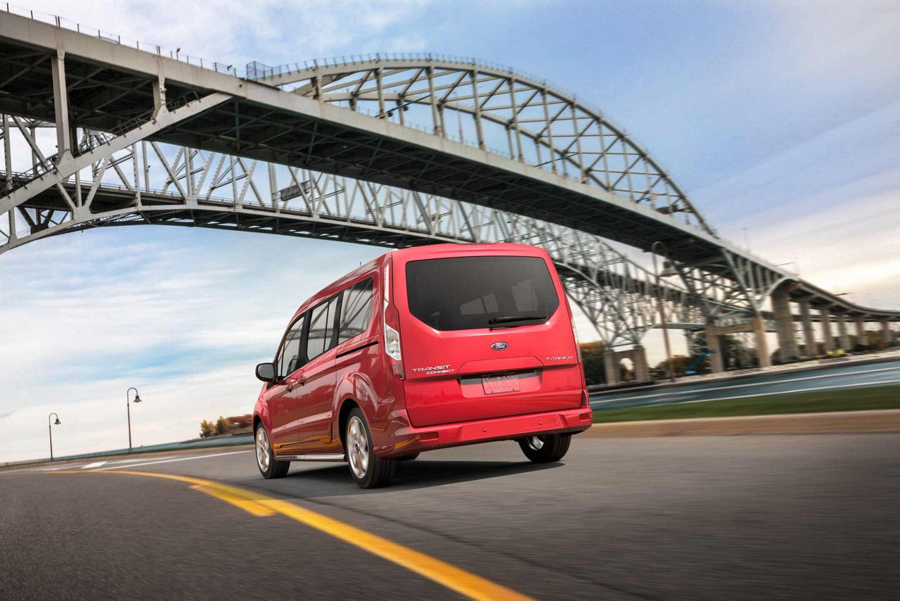 Ford Tourneo photo 11
