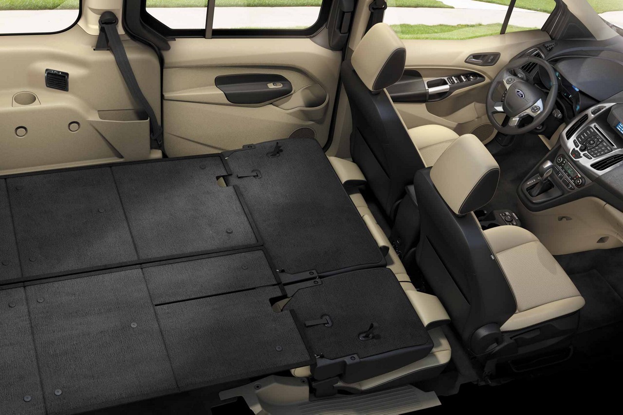 Ford Tourneo photo 24