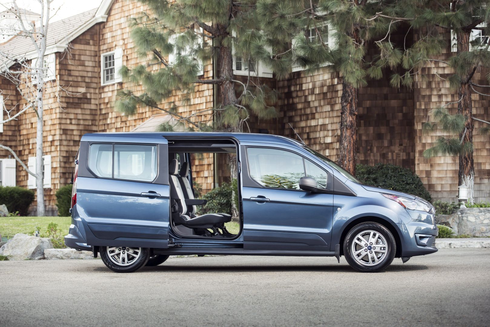 Ford Transit Connect Wagon photo 7